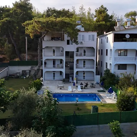 Appartamento Garden Camyuva